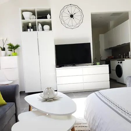 Super Studio cosy proche de CDG Le Thillay Esterno foto